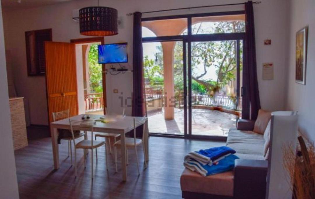 Elegance Apartment Taormina Letojanni Exterior photo